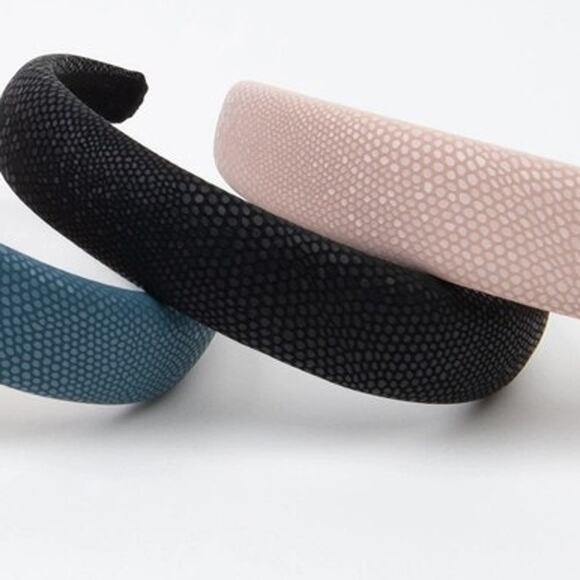 Charmer Headband Soft Padded Black - Picture 1 of 4